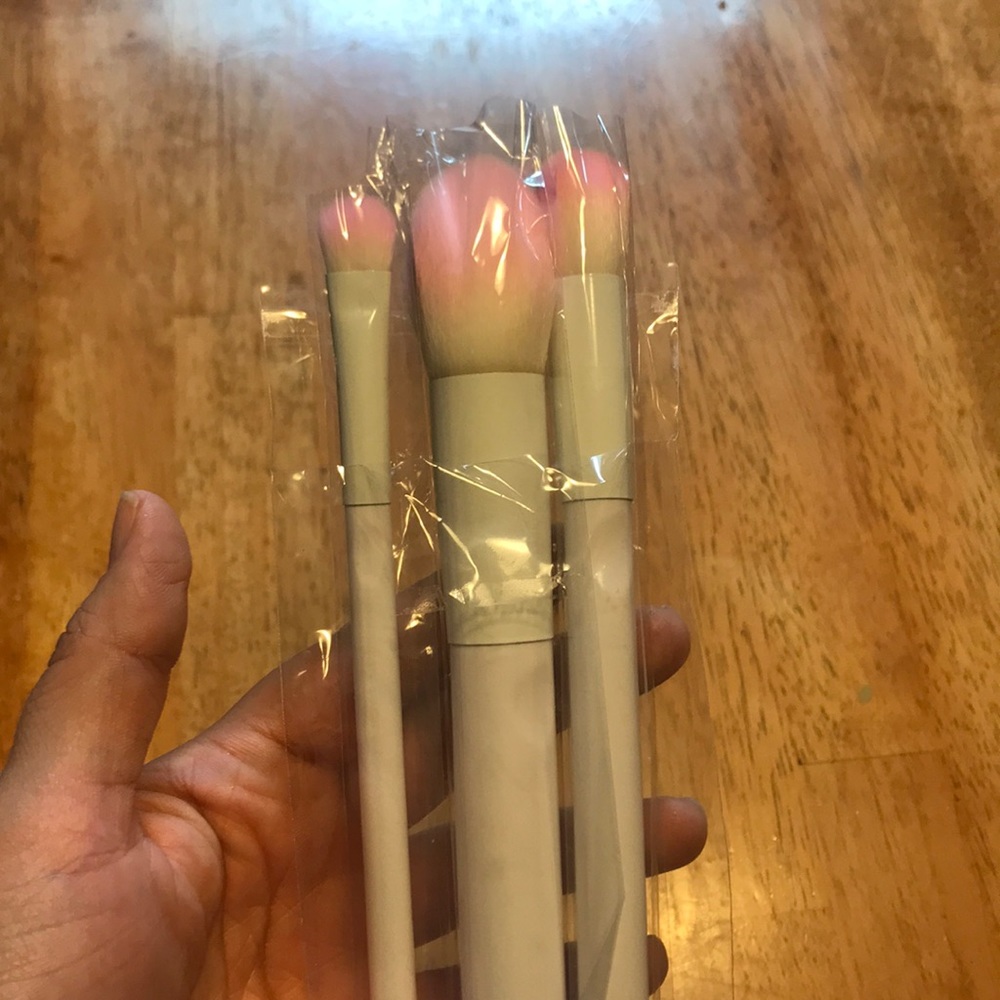 Crown Trio Bush set